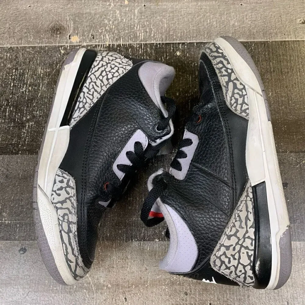 Nike Air Jordan 3 Retro Kids Size 2Y OG Black Cement Basketball Shoes Sneakers
